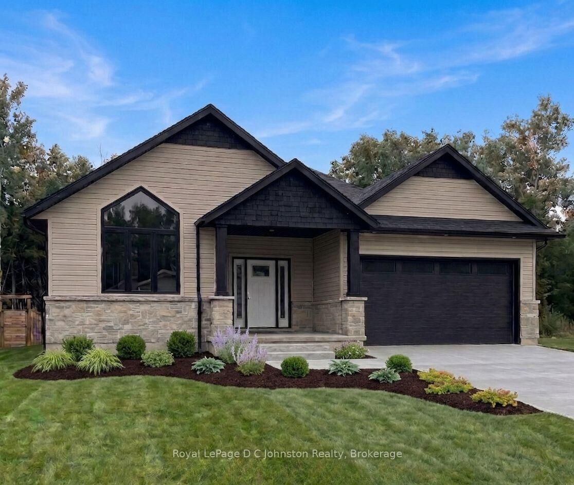 Property Photo:  14 Lakeforest Drive  ON N0H 2L0 