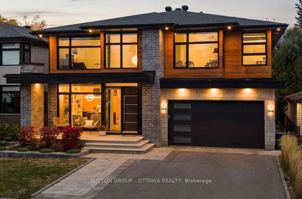 Property Photo:  17 Lotta Avenue B  ON K2G 2A9 