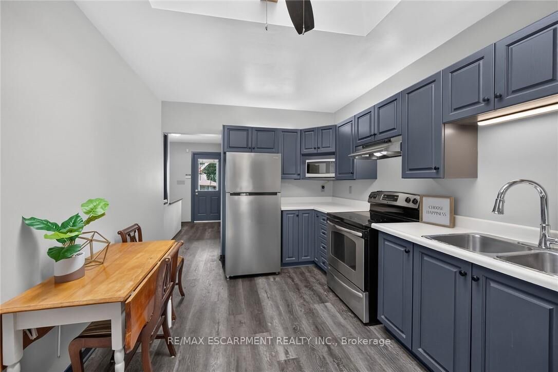 Property Photo: 184 London Street N ON L8H 4C2