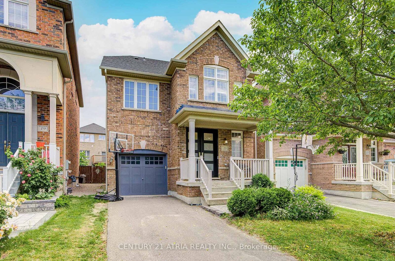Property Photo:  15 Asner Avenue  ON L6A 0W3 