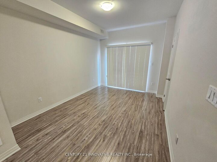 Property Photo:  1613 Pleasure Valley Path  ON L1G 0E3 