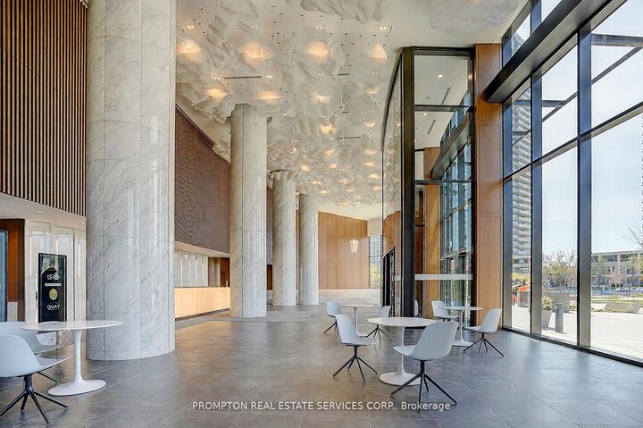 Property Photo:  18 Esther Shiner Boulevard 2307  ON M2K 0J7 