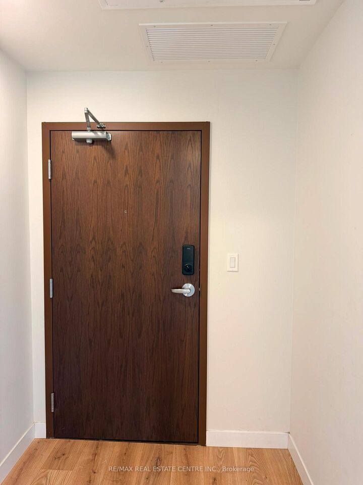 Property Photo: 60 Frederick Street 3514 ON N2H 0C7