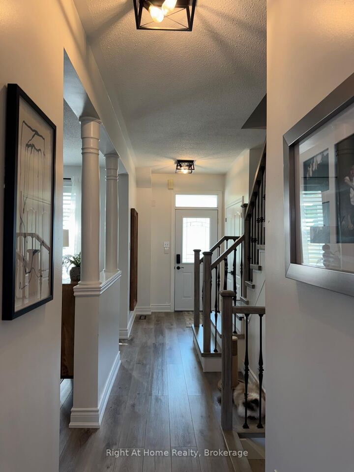 Property Photo:  76 Easthampton Road  ON L8E 6C4 