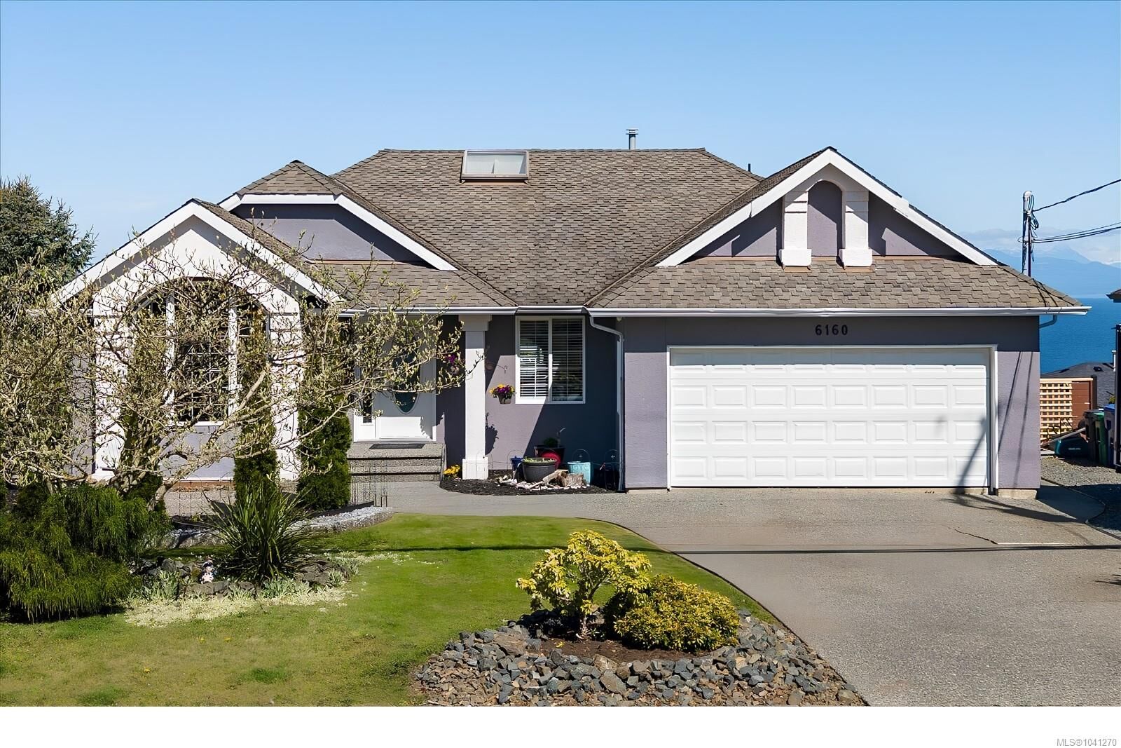 Property Photo: 6160 Dover Rd BC V9V 1C7