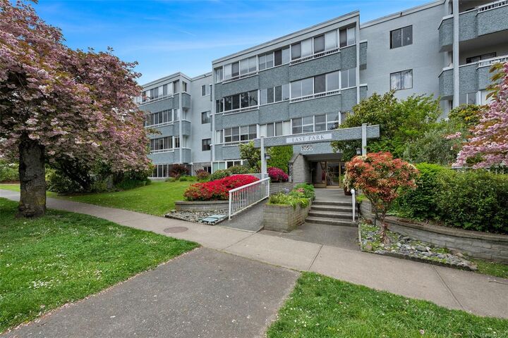 Property Photo: 1050 Park Blvd #201 BC V8V 2T4