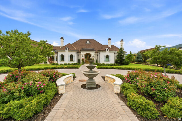Property Photo:  71 W Farm Rd  UT 84049 