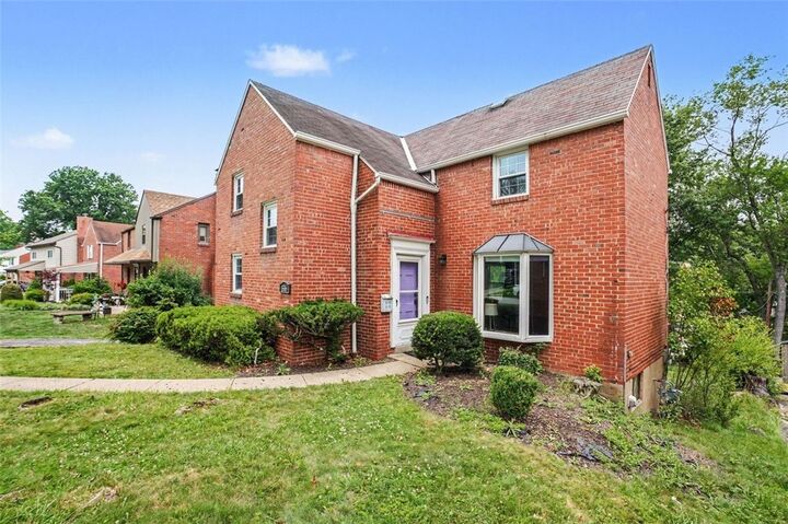 Property Photo:  5368 Orchard Hill Dr  PA 15236 