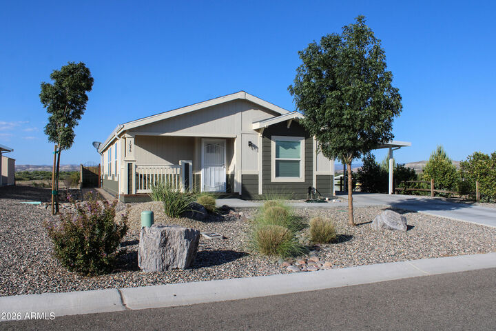 Property Photo:  1056 W Wheeler Road  AZ 86322 