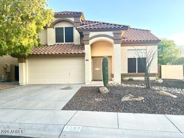 Property Photo:  1237 E Glenhaven Drive  AZ 85048 