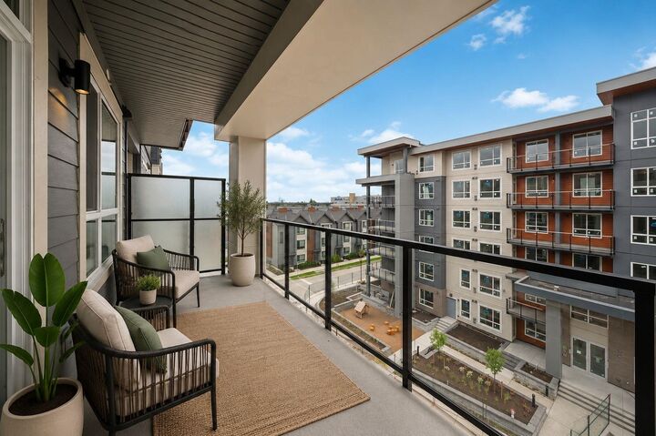 Property Photo: 30490 Cardinal Avenue 513 BC V2T 0L9