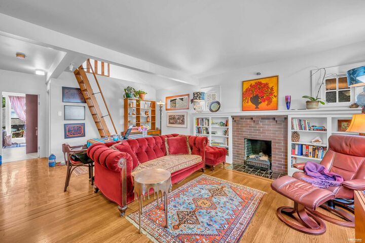Property Photo: 3174 W 10th Avenue BC V6K 2K9