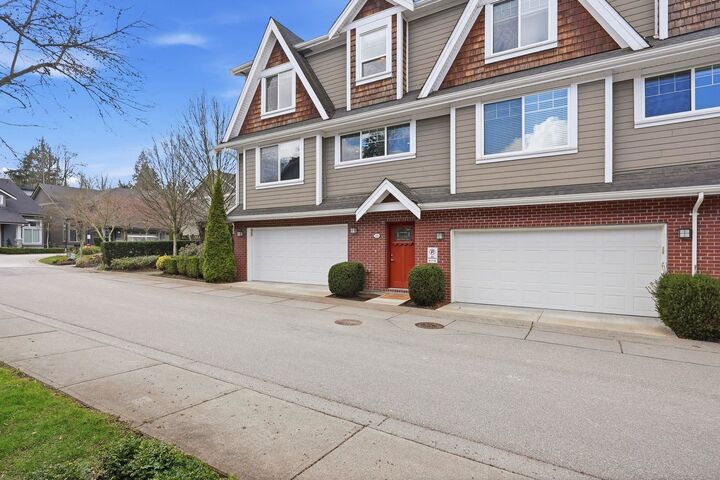 Property Photo: 15988 32 Avenue 65 BC V3Z 2J4