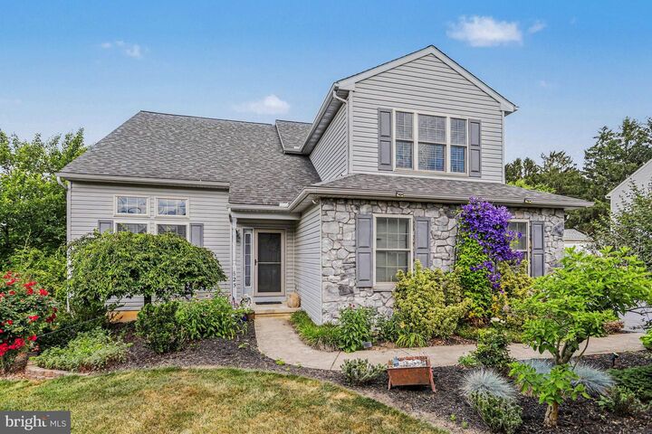 Property Photo:  625 Owl Hill Road  PA 17543 
