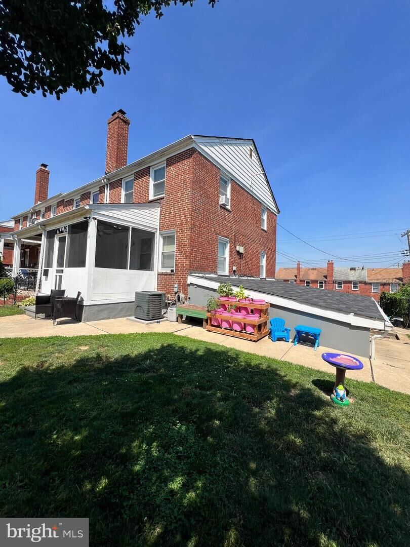 Property Photo: 7156 Eastbrook Avenue MD 21224