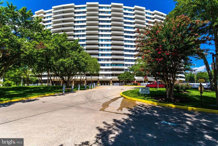 Property Photo:  6301 Stevenson Avenue 1516  VA 22304 