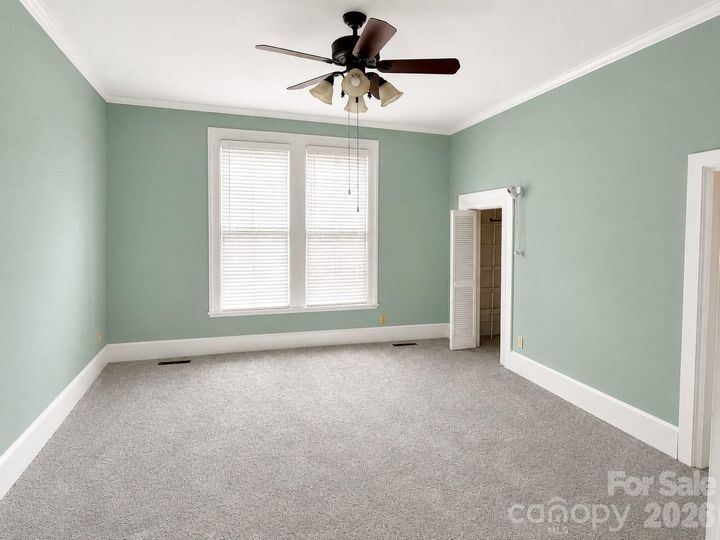 Property Photo:  403 W Franklin Street  NC 28112 