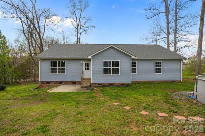 Property Photo:  105 Hidden Spring Drive  NC 28147 