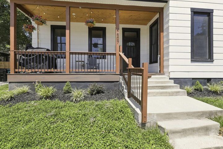 Property Photo:  4607 Erie Avenue  OH 45227 