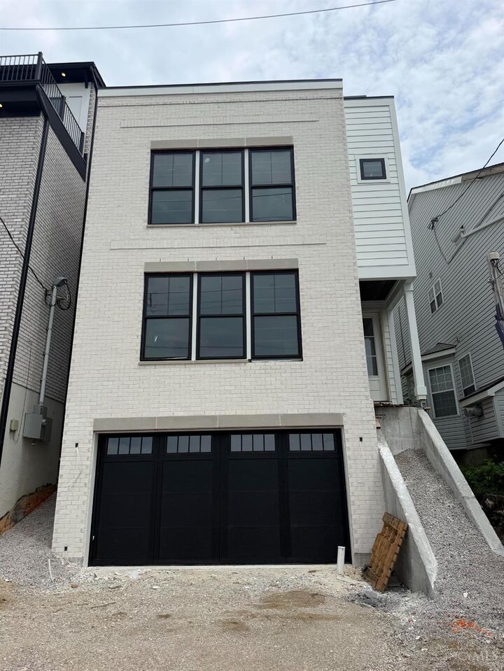 Property Photo: 3120 Walworth Avenue OH 45226