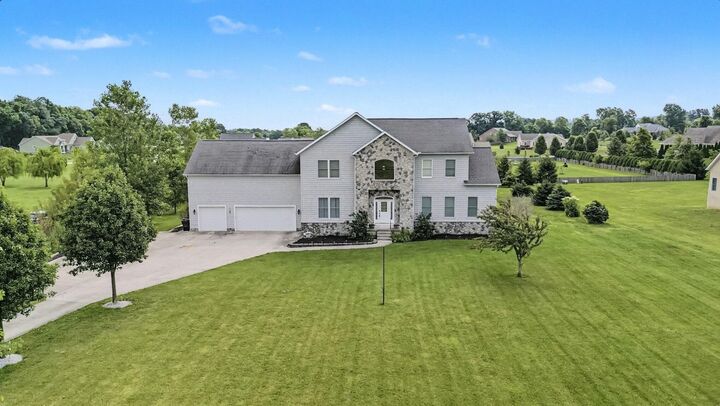 Property Photo:  5866 Lithopolis Winchester Road  OH 43110 