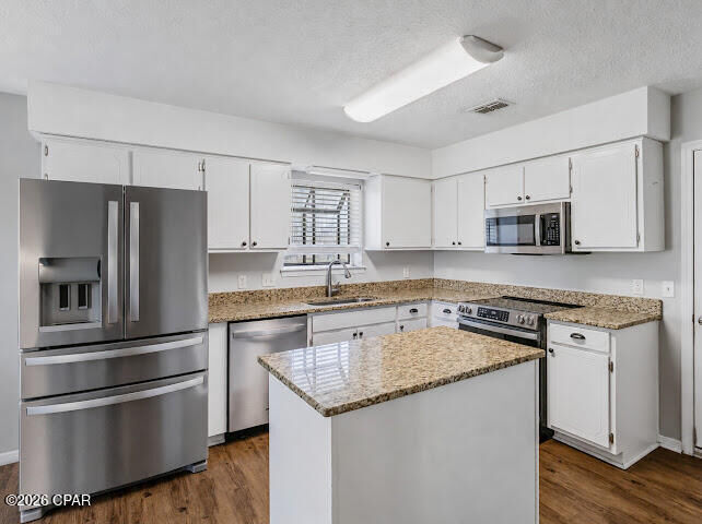 Property Photo: 1605 New Jersey Avenue FL 32444