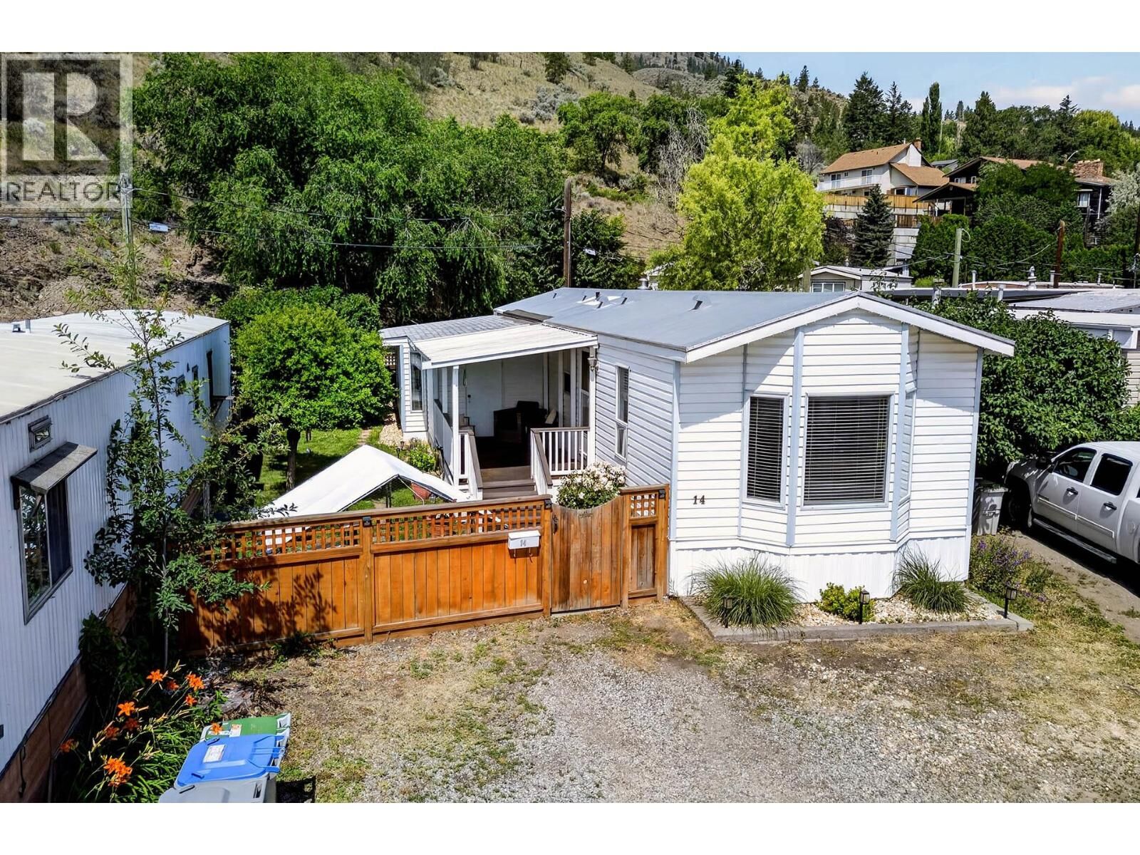 Property Photo: 2380 Westsyde Road 14 BC V2B 7V4