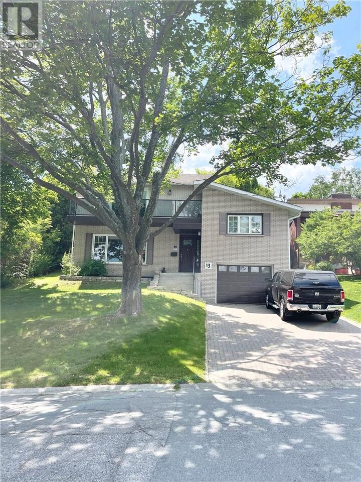 Property Photo: 13 Lancaster Drive ON P3E 3R5