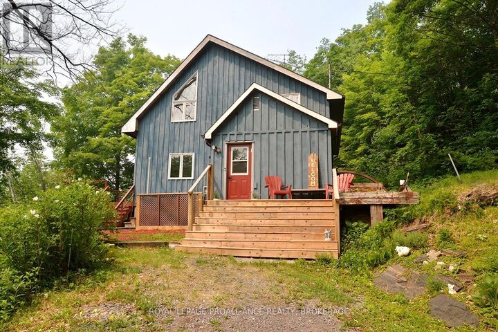 Property Photo: 29263 Highway 7 ON K0H 1B0