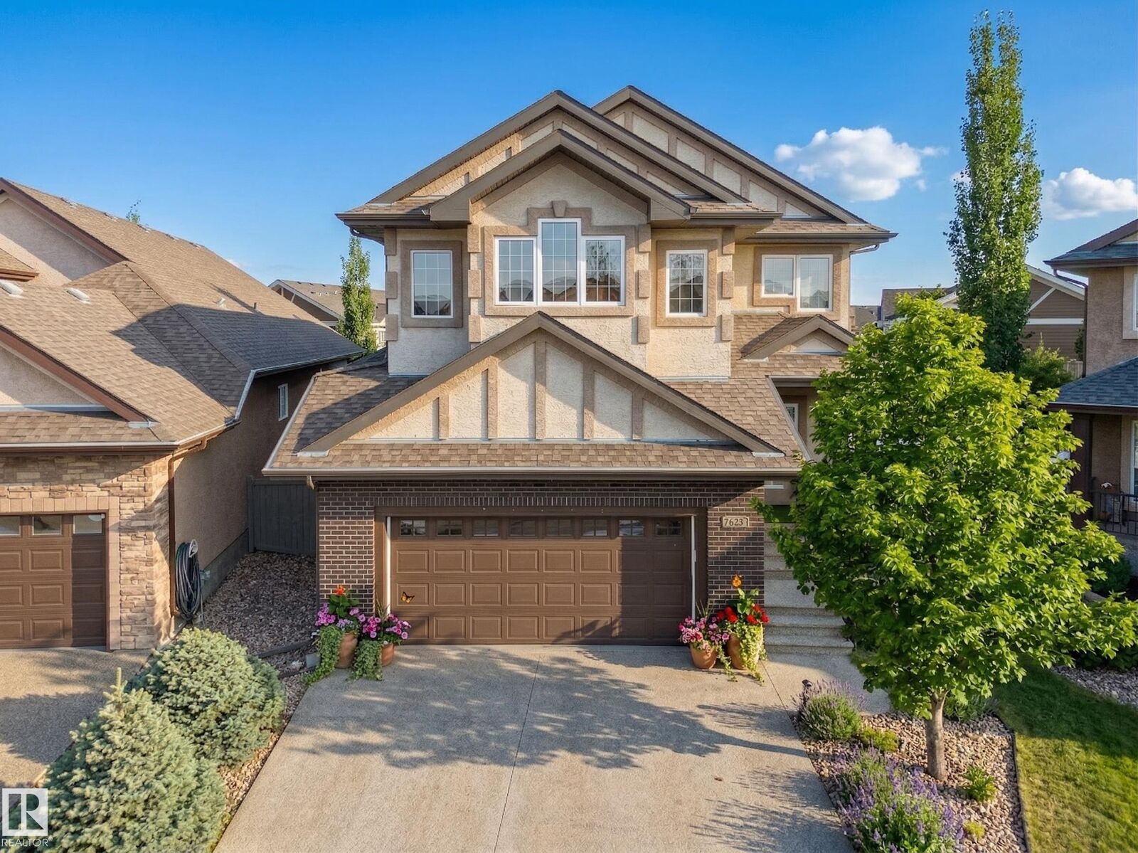Property Photo: 2422 Warry Place SW AB T6W 0P1