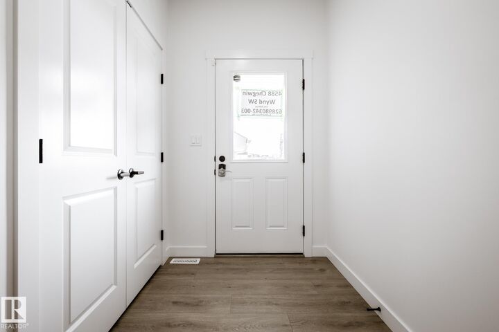Property Photo: 230 Falcon Crescent AB T0B 3M3