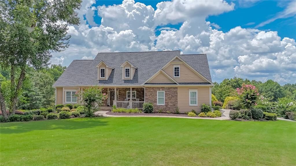 Property Photo: 115 Mountain Falls Way GA 30115