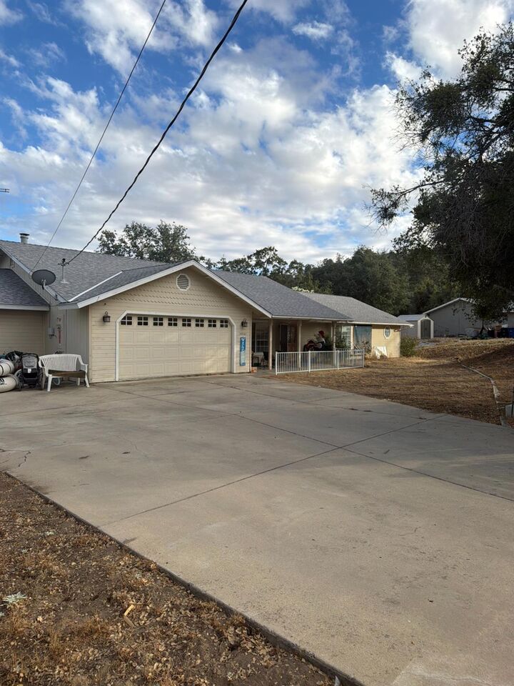 Property Photo:  30065 Tioga Drive  CA 93614 