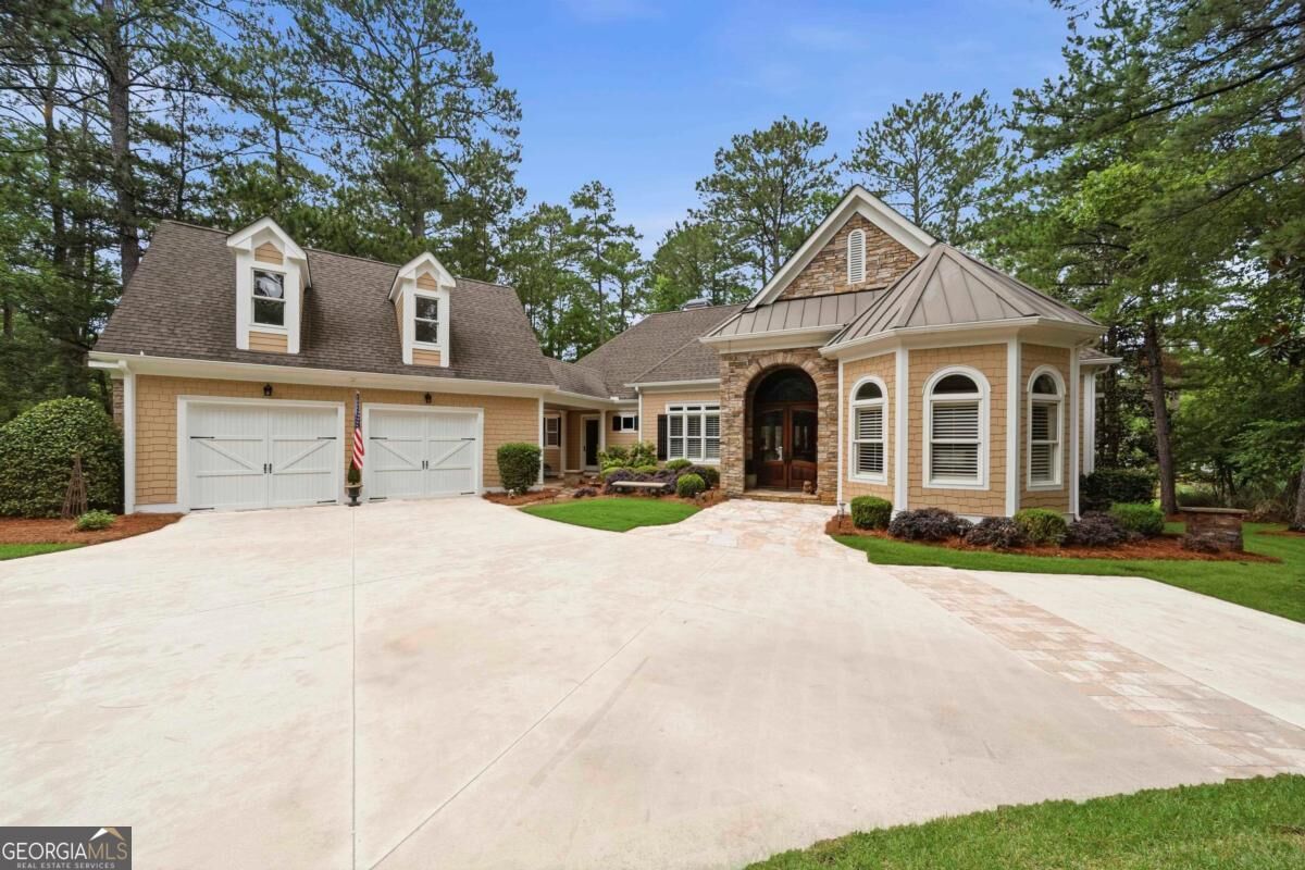 Property Photo: 1051 Cawthorne Lane GA 30642