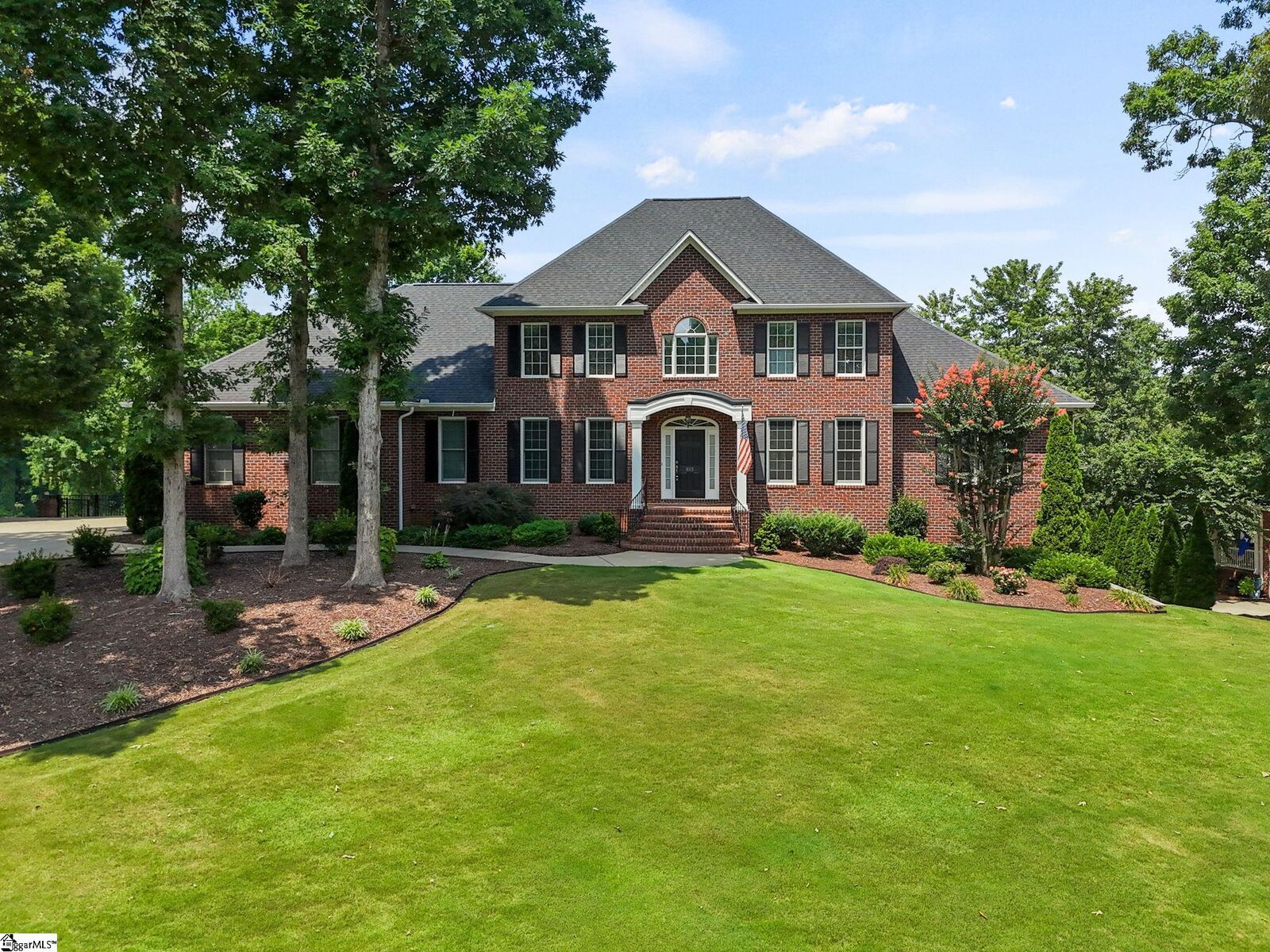 Property Photo: 865 E Heathland Drive SC 29349
