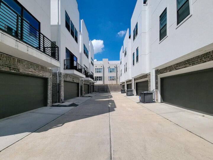 Property Photo:  5709 Larkin Street A  TX 77007 