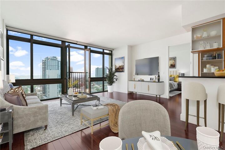 Property Photo: 175 Huguenot Street 1404 NY 10801