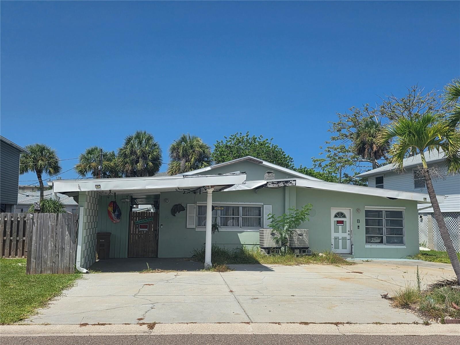 Property Photo: 14230 N Bayshore Drive FL 33708