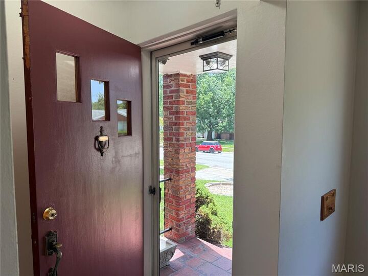 Property Photo: 310 Lindenwood Boulevard IL 62002