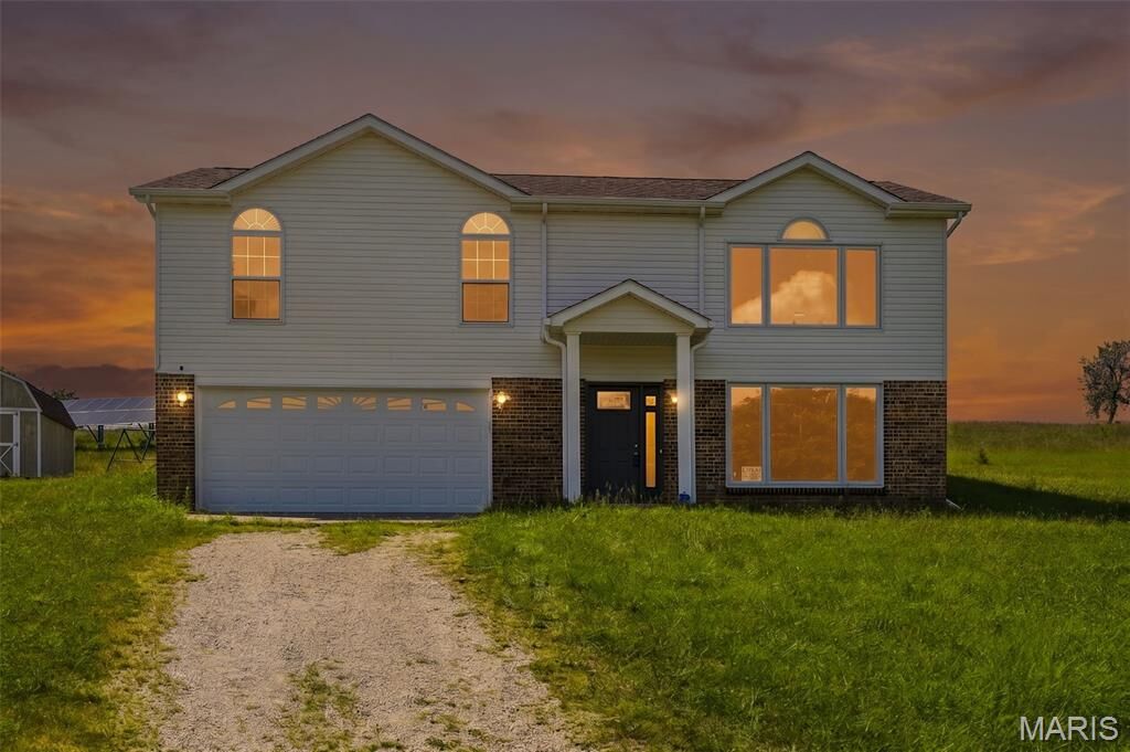 Property Photo: 13717 Calico Road MO 63030