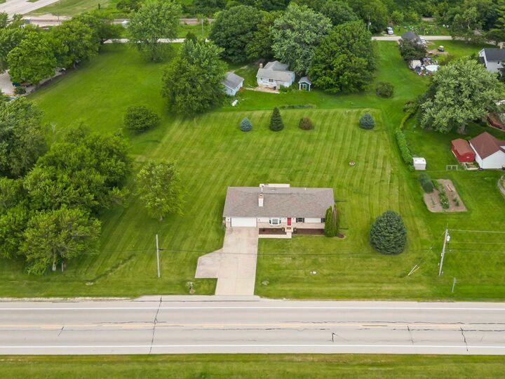 Property Photo: 12475 Fox Road IL 60560