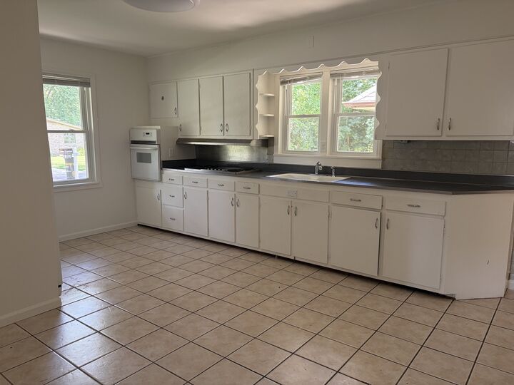 Property Photo:  150 Woodland Road  IL 60048 