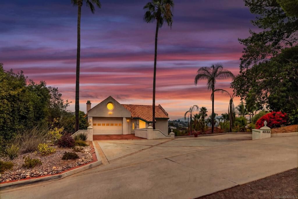 Property Photo:  4235 Casa De Machado  CA 91941 
