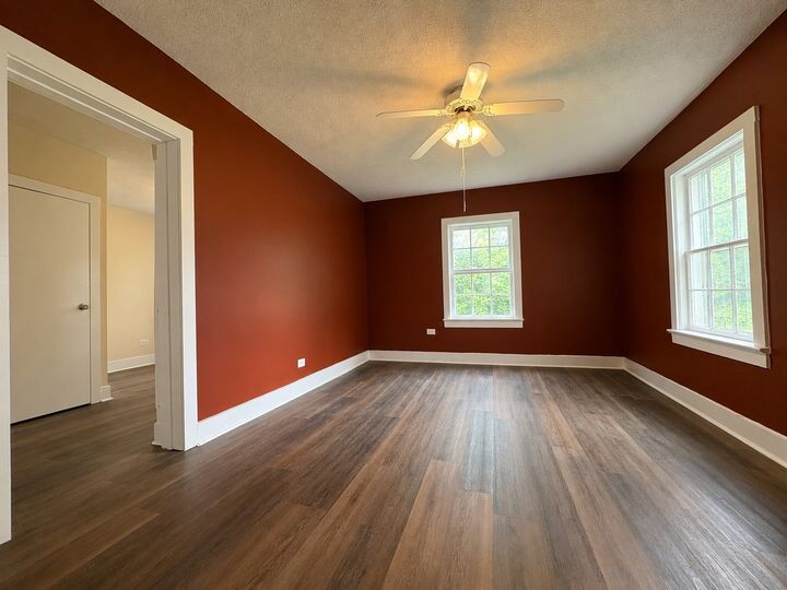 Property Photo: 310 Davis Dr TN 37040