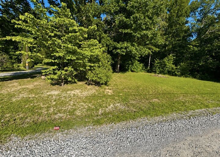 Property Photo:  138 Shiloh Rd  TN 37018 
