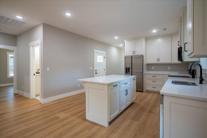 Property Photo:  312 1st Ave  TN 38464 