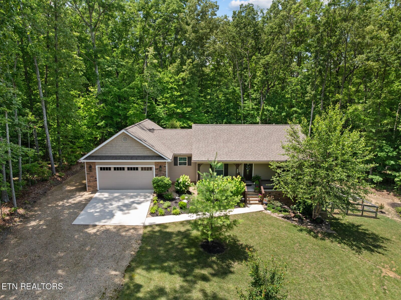 Property Photo:  4117 Chica Rd  TN 38572 