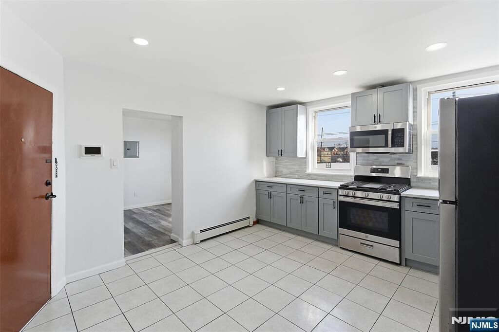 Property Photo: 280 Wilson Avenue 2L NJ 07032