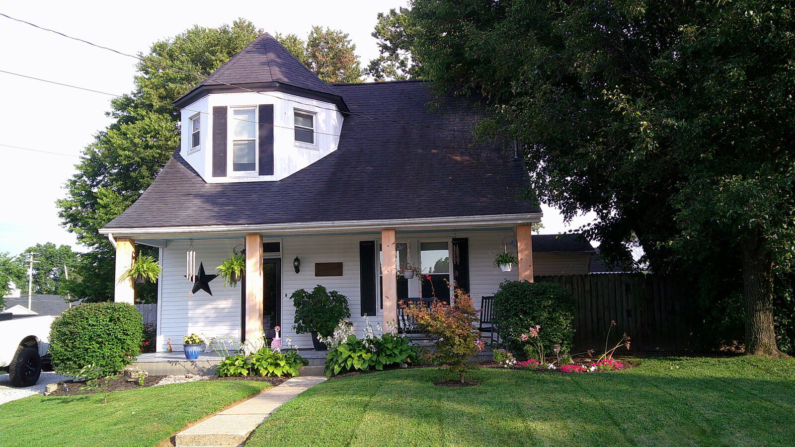 Property Photo: 303 W Main Street KY 41095