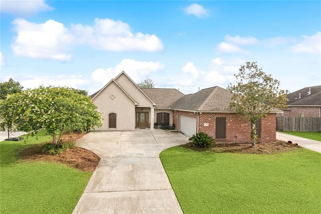 Property Photo:  13795 Shady Hollow Drive  LA 70726 